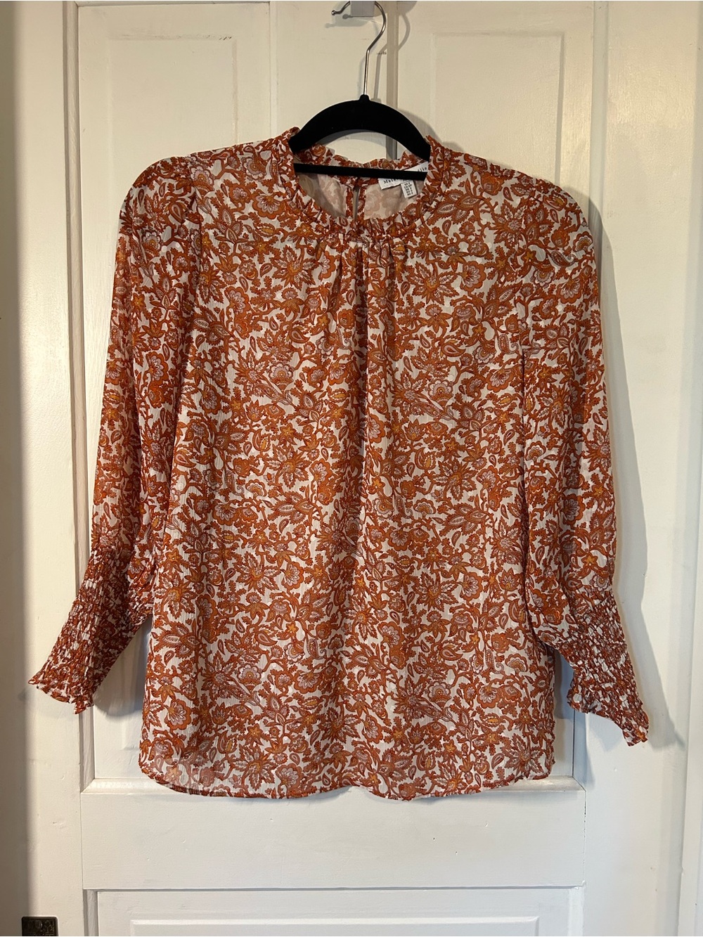 Women’s Rust Floral Long-Sleeve Peasant Blouse